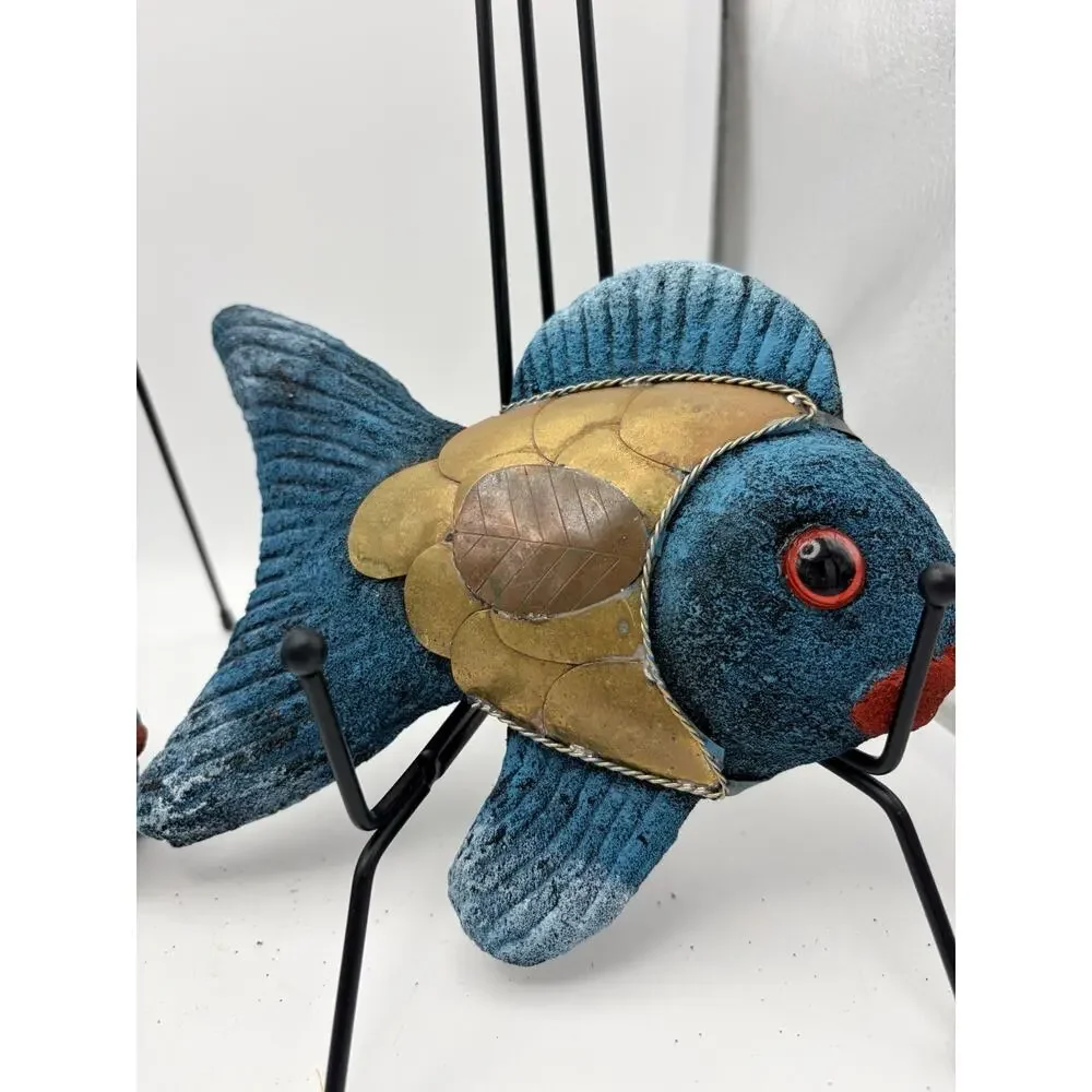 tonala mexican pottery Fish. Made Of Lava Stone. 1970 - 1990.